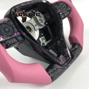 Volant en fibre de carbone forgée rose style <span class=keywords><strong>F1</strong></span> pour Toyota Corolla avec levier de vitesses 2013-2018 Haute qualité Peut être personnalisé - Product Image 5