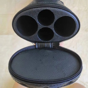 Estuche portátil a prueba de golpes para tacos de billar y snooker, de poliuretano negro, de 8 1/2 pulgadas. - Product Image 2
