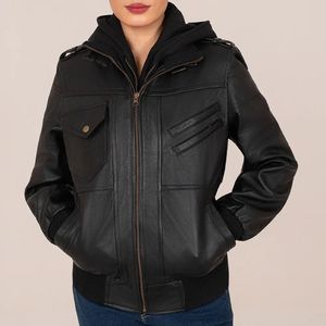 Chaqueta de Motociclista con Capucha Desmontable The Icon de Gilani para Mujer, Negra, de Cuero Genuino, Transpirable, con Cuello de Punto Acanalado - Product Image 4