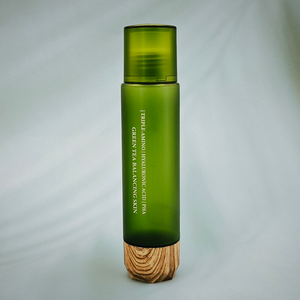 زجاجة مستحضرات تجميل خضراء غير شفافة بقاع خشبي زجاجة بلاستيكية - Product Image 5