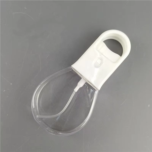 Viagem Pocket Size Álcool <span class=keywords><strong>Hand</strong></span> Sanitiser PET Credit Card Spray Bottle com Screw Cap e Gravação Pronto Silicone Keychain - Product Image 5