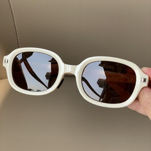 Nueva Venta caliente al por mayor anteojos <span class=keywords><strong>Banana</strong></span> plegable Modelo forma gafas plegables gafas de sol mujeres hombres gafas de sol plegables - Product Image 4