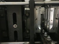 Machine de soufflage de bouteilles en PET à servomoteur automatique à 2 cavités 2000bph