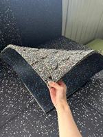 Azulejos de suelo de gimnasio de goma de alta densidad de 10-50mm 500x500mm 1000x1000mm alfombrilla de suelo duradera EPDM para interiores para suelos protectores de gimnasios