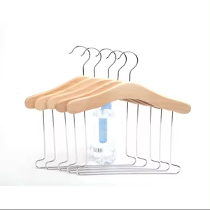 Percha de tienda de ropa para niños Percha de <span class=keywords><strong>madera</strong></span> maciza Tienda de ropa para niños Percha para bebés - Product Image 1