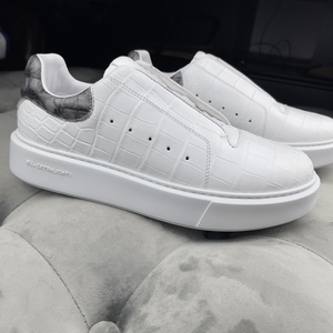 Groothandel Handgemaakte Witte Krokodillensneakers Heren Premium <span class=keywords><strong>Casual</strong></span> Skateboard-Geïnspireerde Zool En Luxe Leer Voor Heren"