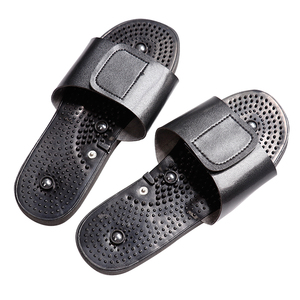 Chaussons de massage électro-stimulants ajustables en EVA pour les pieds – Accessoires de physiothérapie EMS - Product Image 6