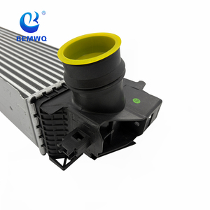 Refroidisseur intermédiaire de radiateur de système de refroidissement de haute qualité BEMWQ pour <span class=keywords><strong>MINI</strong></span> BMW F45 F48 17517617598 63630854 - Product Image 4