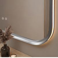 Espejo de Baño LED Inteligente Cuadrado con Retroiluminación, Función Antivaho y Control Táctil Impermeable, Apto para Uso en Hoteles y Hogares