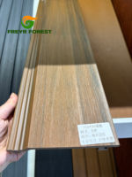Revêtement de plafond WPC Freyr Forest pour décoration extérieure, imperméable et ignifuge, panneaux muraux de revêtement de plafond WPC pour toiture extérieure