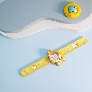 Relojes Infantiles Deportivos con Diseño de Animales de Dibujos Animados, Movimiento de Cuarzo, Esfera de Vidrio de 40 mm, Correa de Goma, Diseño Simple para los Más Pequeños - Product Image 3