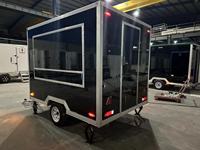 Cuisine mobile de rue entièrement équipée pour pizzas, barbecues, hot-dogs et hamburgers, remorque de restauration