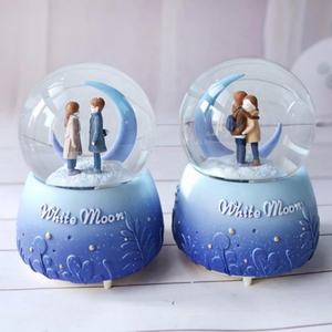 युगल क्रिस्टल गेंद प्रकाश के साथ घर सजावट के लिए संगीत क्रिस्टल गेंद गहने वेलेंटाइन दिवस उपहार युगल बर्फ ग्लोब - Product Image 4