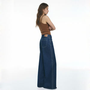 Jeans da donna alla <span class=keywords><strong>moda</strong></span> 2026 a <span class=keywords><strong>vita</strong></span> <span class=keywords><strong>bassa</strong></span>, larghi e casual, con borchie laterali, in denim blu scuro, a gamba larga, lavabili - Product Image 1