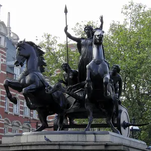 Venta al por mayor cruz de escultura al aire libre-Decoración del jardín al aire libre de gran tamaño de bronce caballo Carro con Apollo escultura