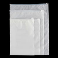 Vente d'usine, échantillon gratuit, impression de logo personnalisée, sacs d'emballage en plastique écologiques blancs mats givrés avec fermeture à glissière pour chaussures