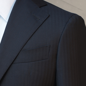 MTM Style <span class=keywords><strong>italien</strong></span> entièrement fait à la main pleine toile sur mesure tailleur costumes d'affaires hommes <span class=keywords><strong>costume</strong></span> de haute qualité noir <span class=keywords><strong>costume</strong></span> 100% laine - Product Image 2