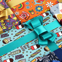 Papier d'emballage personnalisable imprimé avec des animaux mignons de dessins animés pour les cadeaux d'anniversaire, l'emballage de jouets pour enfants et la décoration des couvertures de livres