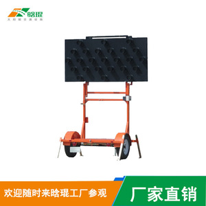 Panneau de signalisation routière solaire avec écran LED, feuille réfléchissante IP65, cadre Q235, montage au sol, produit d'avertissement routier - Product Image 2