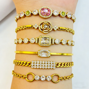 XUPING Gioielli all'Ingrosso, <span class=keywords><strong>Bracciale</strong></span> da Donna Placcato <span class=keywords><strong>Oro</strong></span> 24K <span class=keywords><strong>con</strong></span> Ciondoli a Forma di Farfalla, Fiore e Cuore, Catena alla Caviglia <span class=keywords><strong>con</strong></span> <span class=keywords><strong>Pietre</strong></span> - Product Image 4