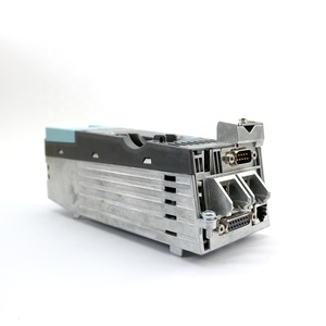 Envío Global, Stock Disponible, Unidad Adaptadora de Control Industrial Avanzada y Duradera 6SL3040-1LA01-0AA0 para Servoaccionamiento Siemens - Product Image 4