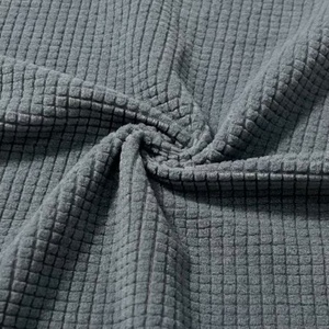 Bán Hot Chất Lượng Cao Tùy Chỉnh 200gsm 100% <span class=keywords><strong>Polyester</strong></span> Ngô Hạt Lưới Dệt Kim Drop Shipping-Needle Jacquard Cực Fleece Vải - Product Image 3