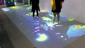 Écran de jeu interactif tout-en-un immersif en 3D de style moderne avec projection de sol métallique pour enfants - Product Image 6