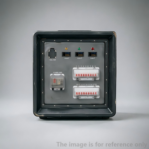 Boîtier de distribution d'alimentation haute capacité 200A 24 voies 16A avec moniteur de tension triphasé - Product Image 2