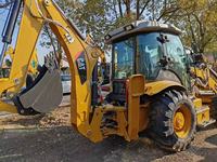 Bekas Caterpillar 420F Excavator Backhoe dengan mesin Motor & pompa 102 HP 1.38m Bucket untuk pengembangan tanah bergerak Tanah
