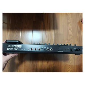 JELO <span class=keywords><strong>Occasion</strong></span> - 90% NEUF Pédale d'effets multiples pour guitare Boss Me-90 Processeur d'effets d'<span class=keywords><strong>ampli</strong></span> Signal analogique Connectivité USB - Product Image 3