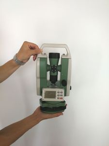Teodolito Digital de Alta Precisión DT402L para Topografía y Otros Instrumentos de Prueba - Product Image 2