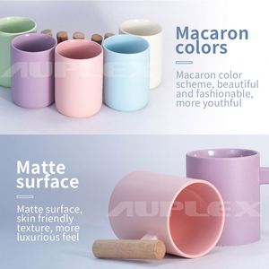 Taza de Cerámica Moderna con Forma Circular Personalizada para Sublimación, 325 ml, Asa de Madera, M19 - Product Image 2