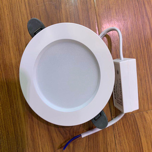 โคมไฟดาวน์ไลท์เชิงพาณิชย์ LED โคมไฟเพดานแบบฝังสีดำ 4100K สีขาวกลาง AC 220V 90lm/w อายุการใช้งาน 50000 ชม. IP20 CRI90 หรี่แสงได้ - Product Image 2