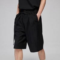 Shorts Culotte Plissés Mi-Longs pour Homme, Coupe Ample et Légère, avec Boucle Élastique Personnalisée ODM, Style Minimaliste et Fluide