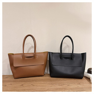 <span class=keywords><strong>Sac</strong></span> fourre-tout <span class=keywords><strong>en</strong></span> cuir PU <span class=keywords><strong>pour</strong></span> femme, Nouveau <span class=keywords><strong>sac</strong></span> à <span class=keywords><strong>bandoulière</strong></span> grande capacité 2026, <span class=keywords><strong>sac</strong></span> à main croisé <span class=keywords><strong>pour</strong></span> le travail quotidien et les voyages - Product Image 1