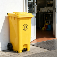 Poubelle mobile en plastique durable de 360 L avec couvercle, facile à déplacer et peu encombrante, pour les stations de recyclage communautaires et la collecte des déchets