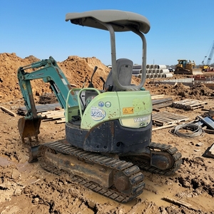 Mini excavadora usada modelo 2017 de bajo precio, 2.5 toneladas, original de Japón, mini excavadora usada para granja, mini excavadora usada Yanmar, mini excavadora. - Product Image 6