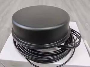 Antenne MIMO 5G 4x4 ports, antenne extérieure haute performance 600-6000 MHz, antenne patch à gain élevé 12 dBi - Product Image 2