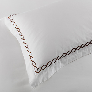 Set di biancheria da letto in cotone 100% federa copripiumino - Product Image 4