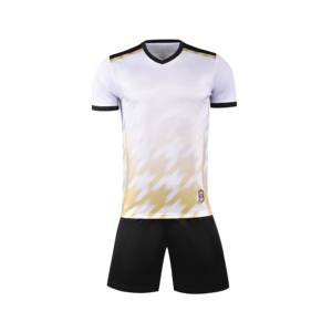 เสื้อกีฬาฟุตบอลสีฟ้าสีแดงปรับแต่งได้สำหรับผู้ใหญ่ระบายอากาศได้พิมพ์โลโก้โพลีเอสเตอร์ถ่ายเทความร้อนแบบว่างเปล่า - Product Image 5