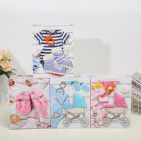 Sacs en papier enduit recyclables écologiques personnalisés de luxe avec poignée longue pour l'emballage de berceaux de bébé, de chariots, de bougies et d'artisanat