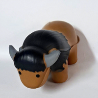 Balle anti-stress personnalisée en mousse PU de haute qualité en forme de Yak, jouet promotionnel, jouet animal souple, modèle BULL