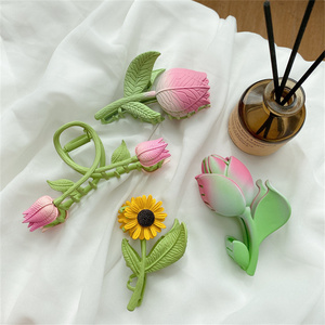 2022 New Claw Clip per le donne Fashion Pink 3D tulip flower Hair Claws for ladies Shark Clip accessori per capelli - Product Image 1