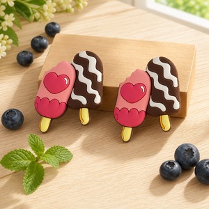 Decorazioni Personalizzate in PVC a Forma di Gelato per Scarpe, Patch in Gomma Morbida, Produzione OEM, Vendita all'Ingrosso Diretta - Product Image 3