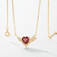 Vente en gros de nouvelle mode collier à breloques en argent sterling 925 plaqué or une flèche coeur motif géométrique simple style français