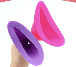 กรวยปัสสาวะซิลิโคนสำหรับผู้หญิงใช้ซ้ำได้ใช้ซ้ำได้อุปกรณ์ปัสสาวะหญิงใช้ซ้ำได้สำหรับตั้งแคมป์กลางแจ้งเพื่อสุขอนามัยของผู้หญิง - Product Image 5