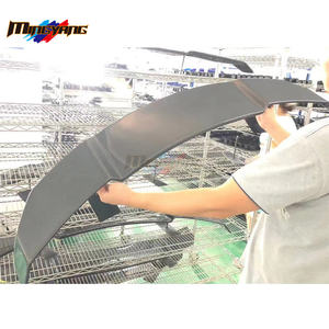 Aileron de voiture universel de style GT en fibre de carbone noir brillant, télé<span class=keywords><strong>commande</strong></span> arrière, pour berline, à vendre - Product Image 2