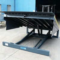 Niveleur de quai industriel robuste, niveleur de quai fixe pour entrepôt, chargement de conteneurs par chariot élévateur