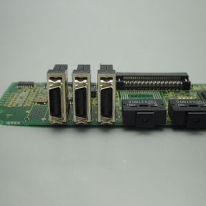 มี A20B - 2101 0041 FANUC อุปกรณ์อุตสาหกรรมมือสองที่เหมาะสำหรับอุปกรณ์ระบบอัตโนมัติ - Product Image 1