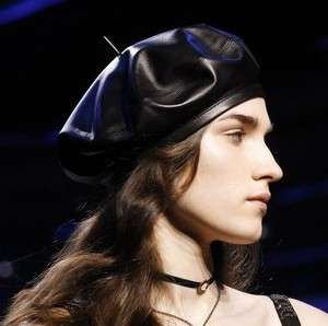 Nouveau original d'agneau béret femme Européenne et Américaine peintre Britannique chapeau chapeau en cuir doux et charmant <span class=keywords><strong>Joker</strong></span> femmes occasionnels des - Product Image 2